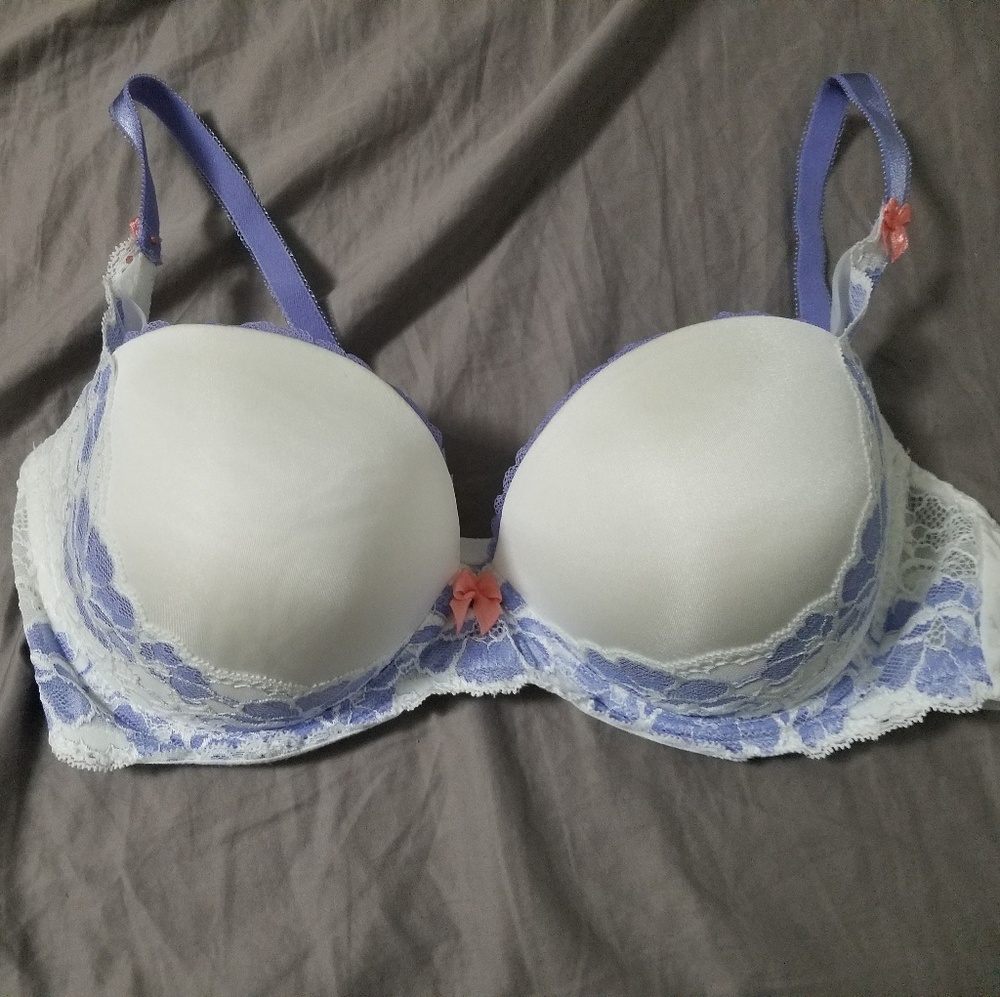 Adore Me white pushup bra 38D